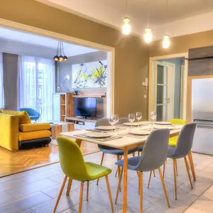 **** Hotel apartamentowy Capital Węgry